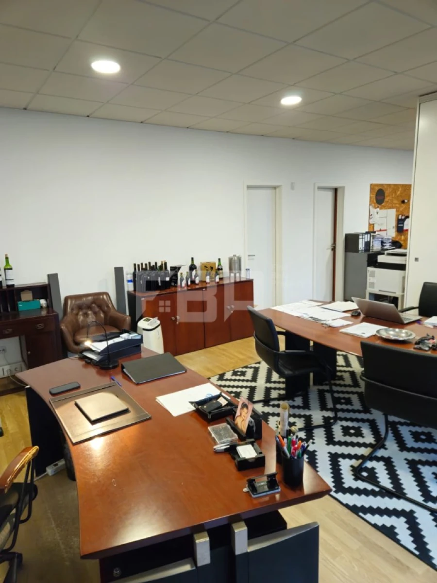 Loja para Venda em Matosinhos e Leça da Palmeira Foto 11