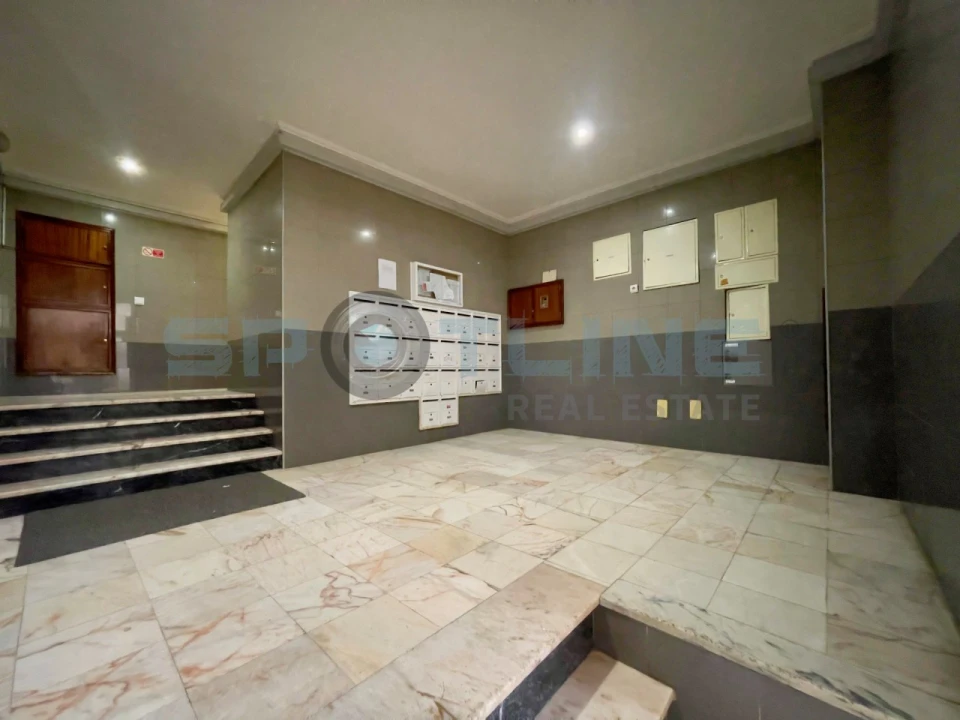 Apartamento T3 para Venda em Carregado e Cadafais Foto 3