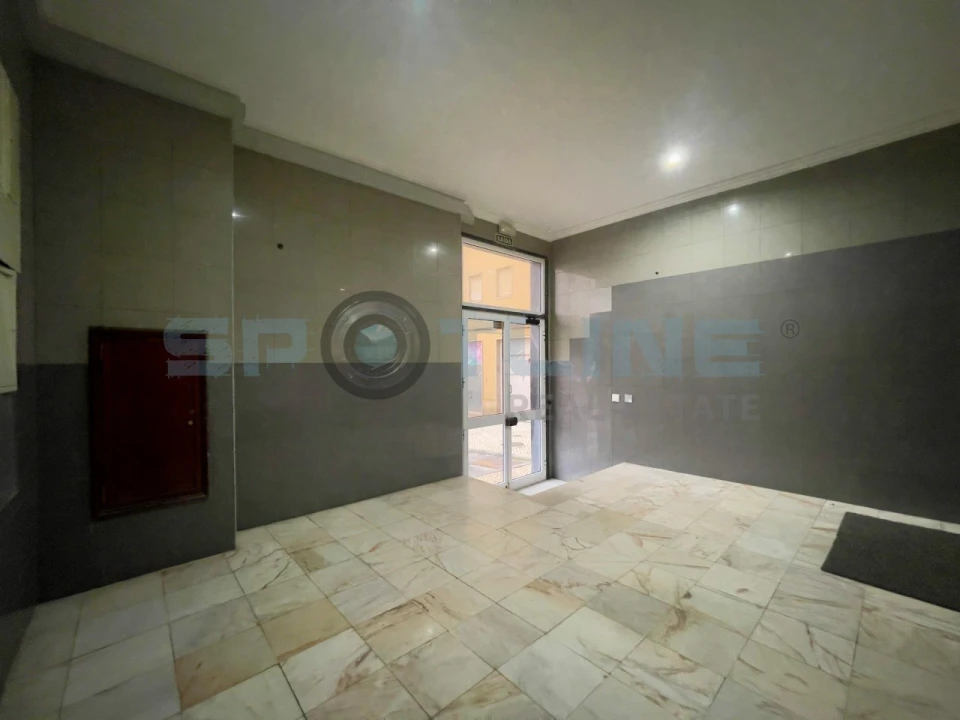 Apartamento T3 para Venda em Carregado e Cadafais Foto 4