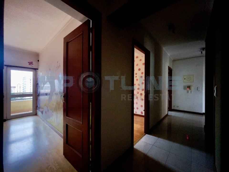 Apartamento T3 para Venda em Carregado e Cadafais Foto 26