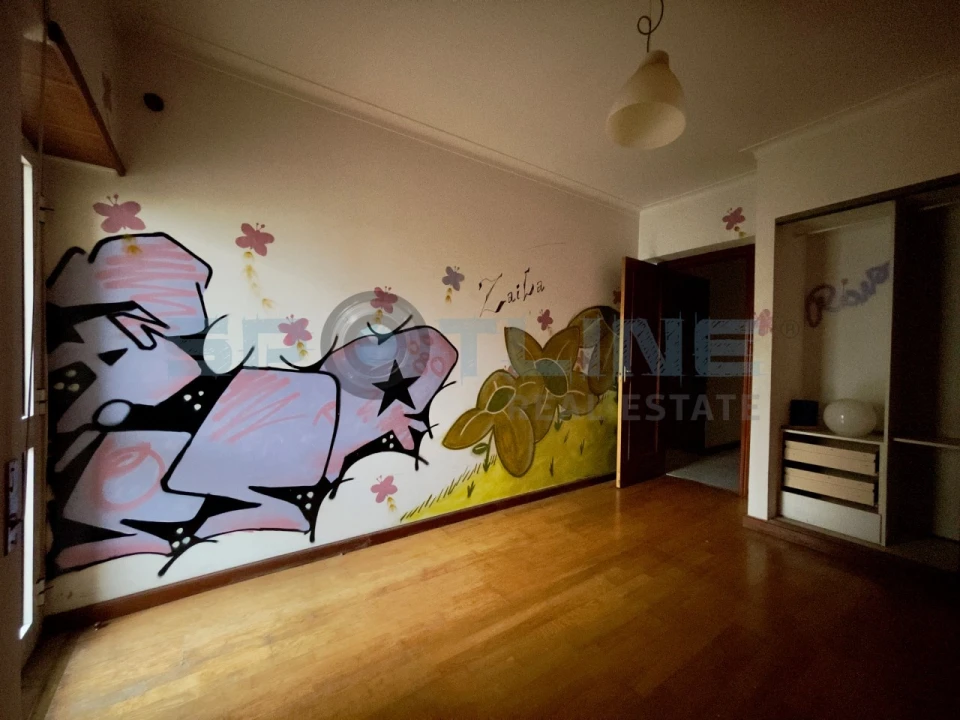 Apartamento T3 para Venda em Carregado e Cadafais Foto 32