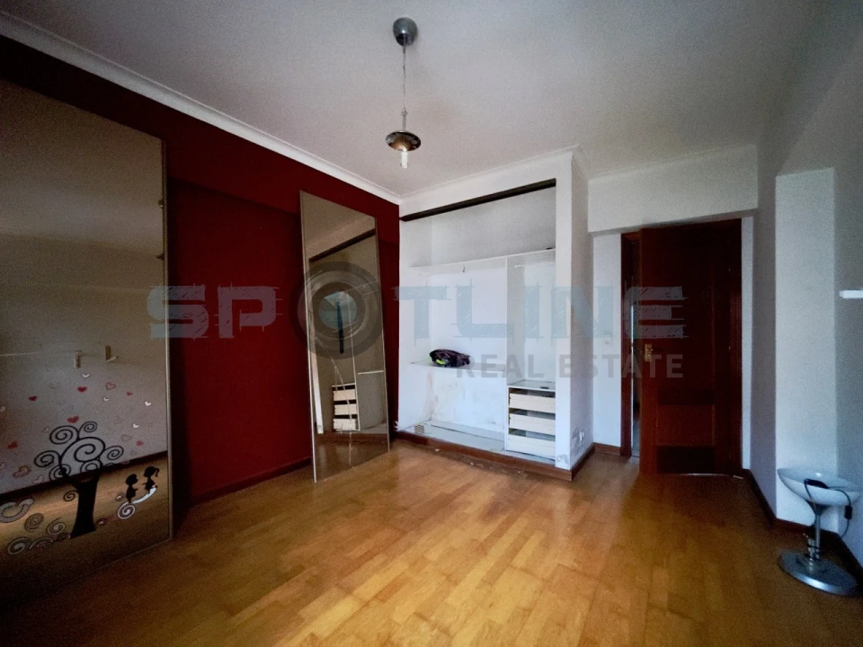 Apartamento T3 para Venda em Carregado e Cadafais Foto 40