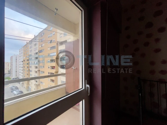 Apartamento T3 para Venda em Carregado e Cadafais Foto 30