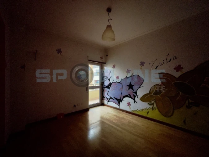 Apartamento T3 para Venda em Carregado e Cadafais Foto 35