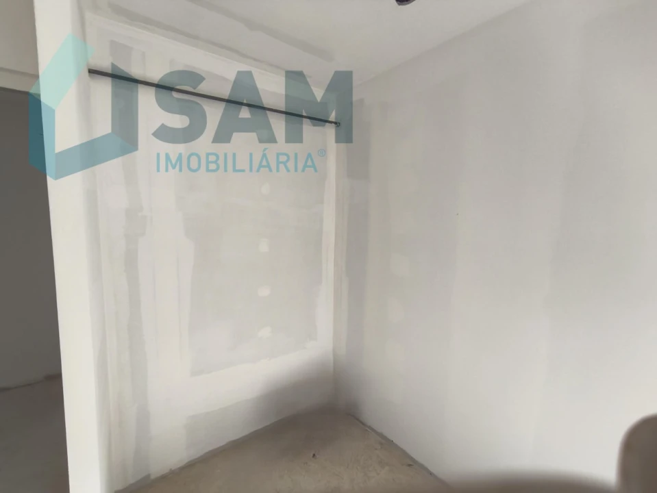 Moradia T2 para Venda em Roliça Foto 21