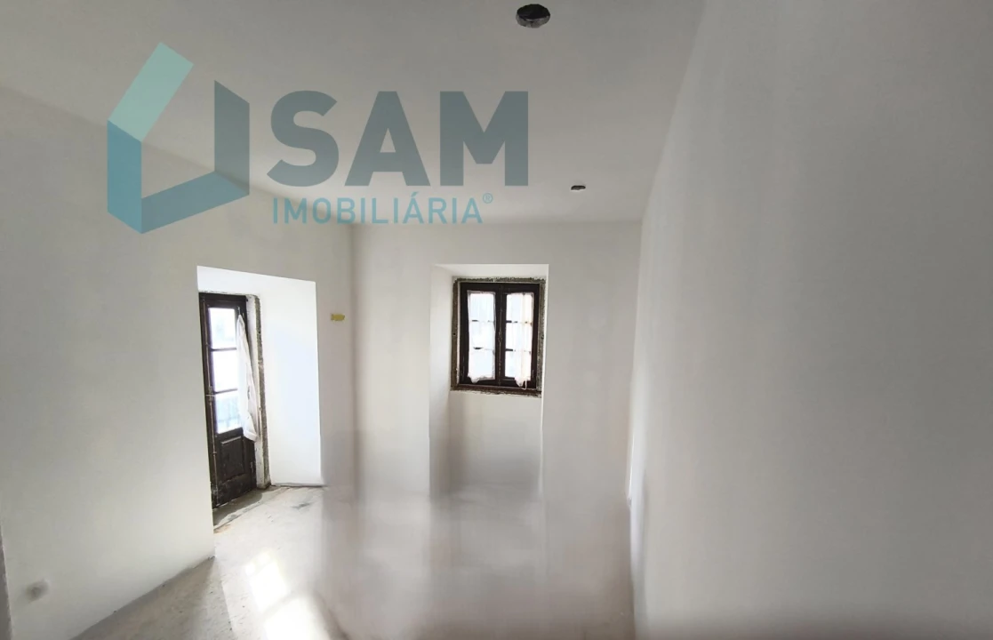 Moradia T2 para Venda em Roliça Foto 22