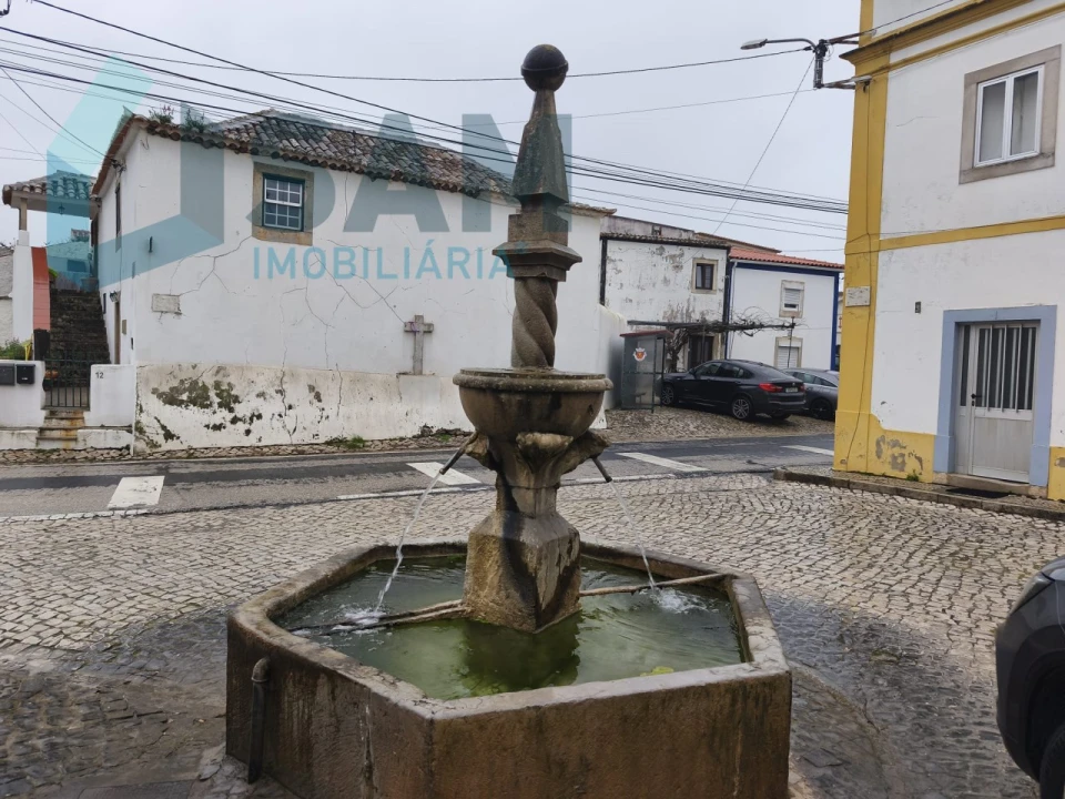 Moradia T2 para Venda em Roliça Foto 37