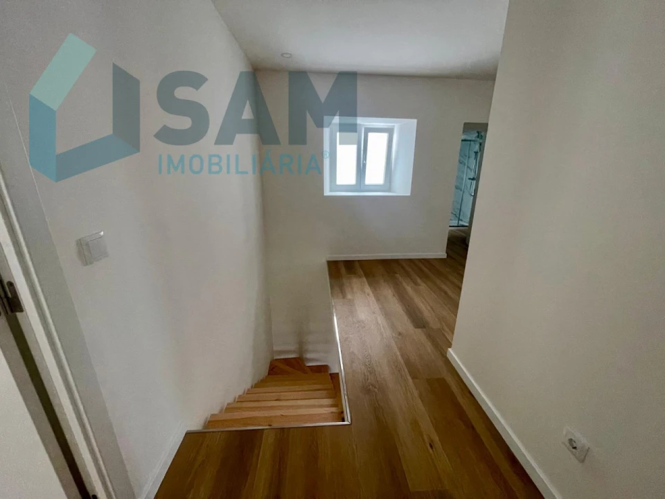 Moradia T2 para Venda em Roliça Foto 4