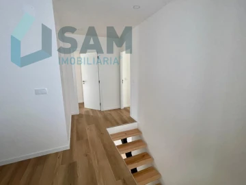 Moradia T2 para Venda em Roliça
