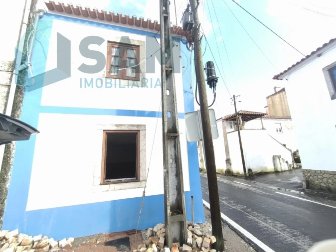 Moradia T2 para Venda em Roliça Foto 3