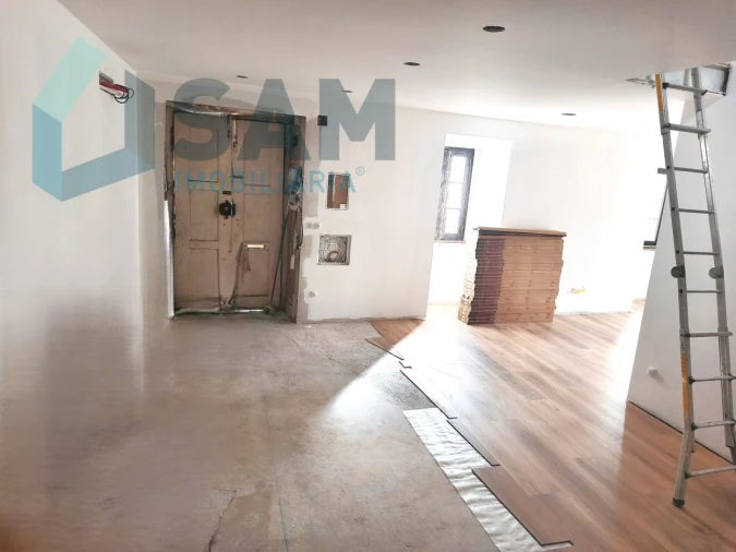 Moradia T2 para Venda em Roliça Foto 8