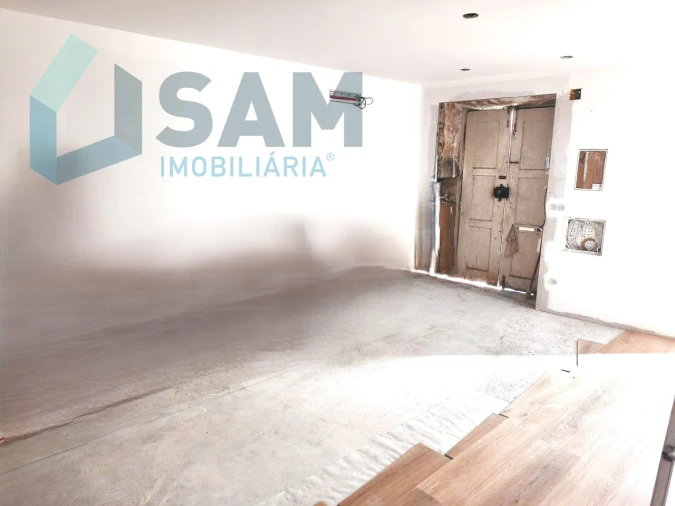 Moradia T2 para Venda em Roliça Foto 10