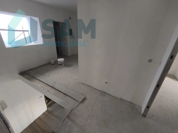 Moradia T2 para Venda em Roliça Foto 14