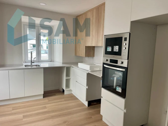 Moradia T2 para Venda em Roliça Foto 13