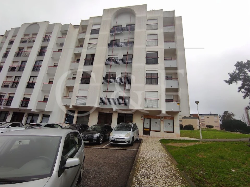 Apartamento T3 para Venda em Rio de Mouro Foto 37