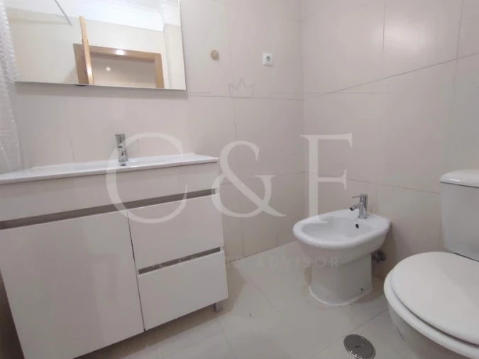 Apartamento T3 para Venda em Rio de Mouro Foto 22