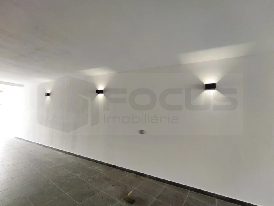 Moradia T4 para Venda em Gafanha da Encarnação Foto 5