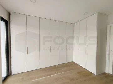Moradia T4 para Venda em Gafanha da Encarnação