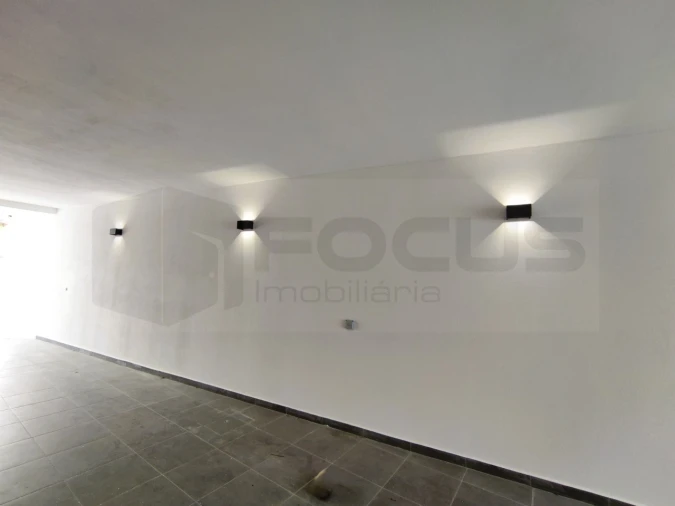 Moradia T4 para Venda em Gafanha da Encarnação Foto 5