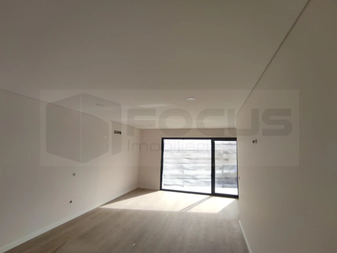 Moradia T4 para Venda em Gafanha da Encarnação Foto 19
