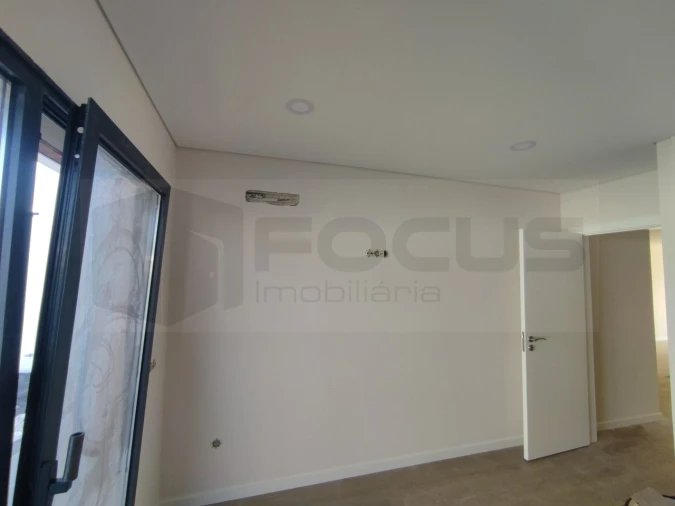 Moradia T4 para Venda em Gafanha da Encarnação Foto 20