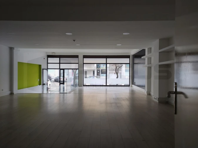 Loja para Arrendamento em Aradas Foto 6