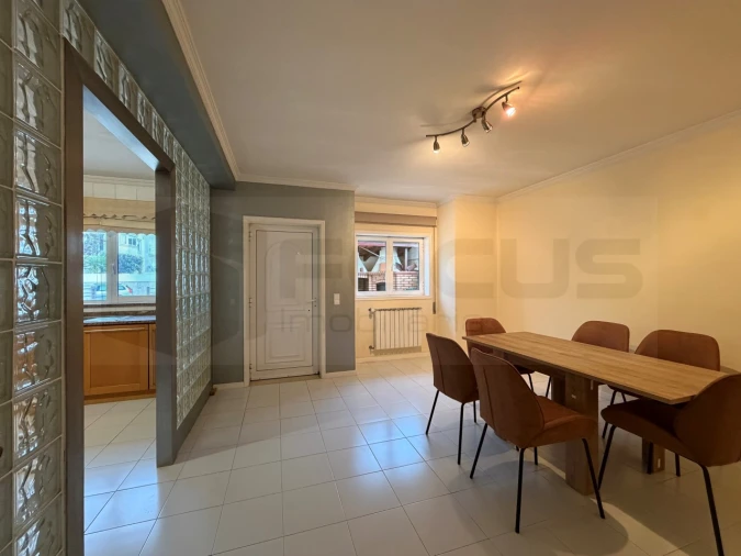 Moradia T4 para Arrendamento em Glória e Vera Cruz Foto 10