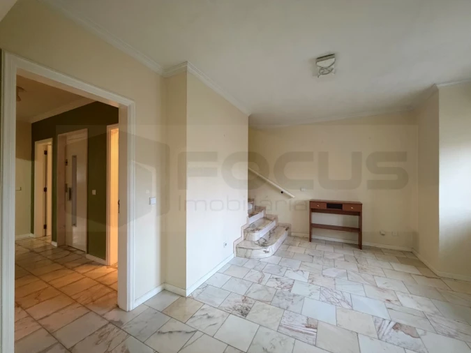 Moradia T4 para Arrendamento em Glória e Vera Cruz Foto 34