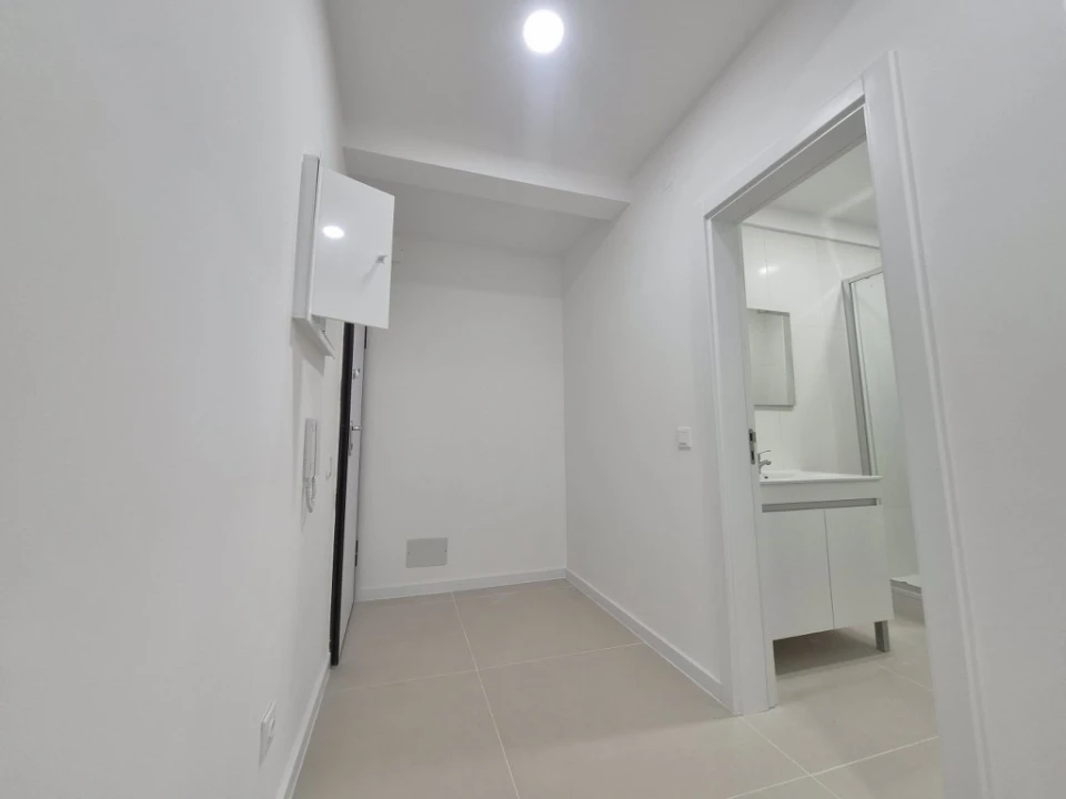 Apartamento T2 para Venda em Laranjeiro e Feijó Foto 29