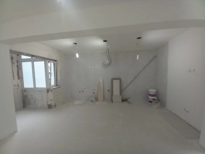 Apartamento T2 para Venda em Laranjeiro e Feijó Foto 15