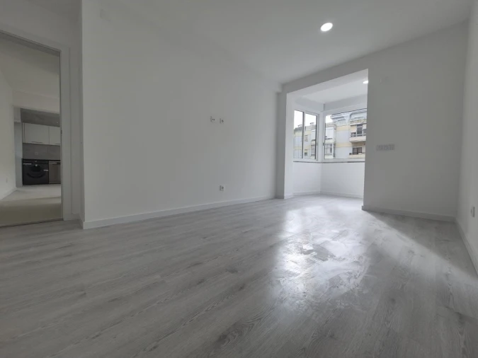 Apartamento T2 para Venda em Laranjeiro e Feijó Foto 37