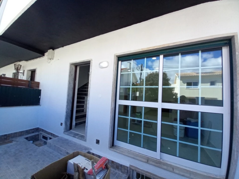 Moradia T3 para Venda em Carcavelos e Parede Foto 3