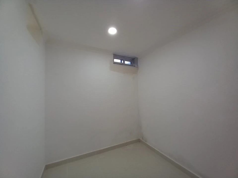 Moradia T3 para Venda em Carcavelos e Parede Foto 51