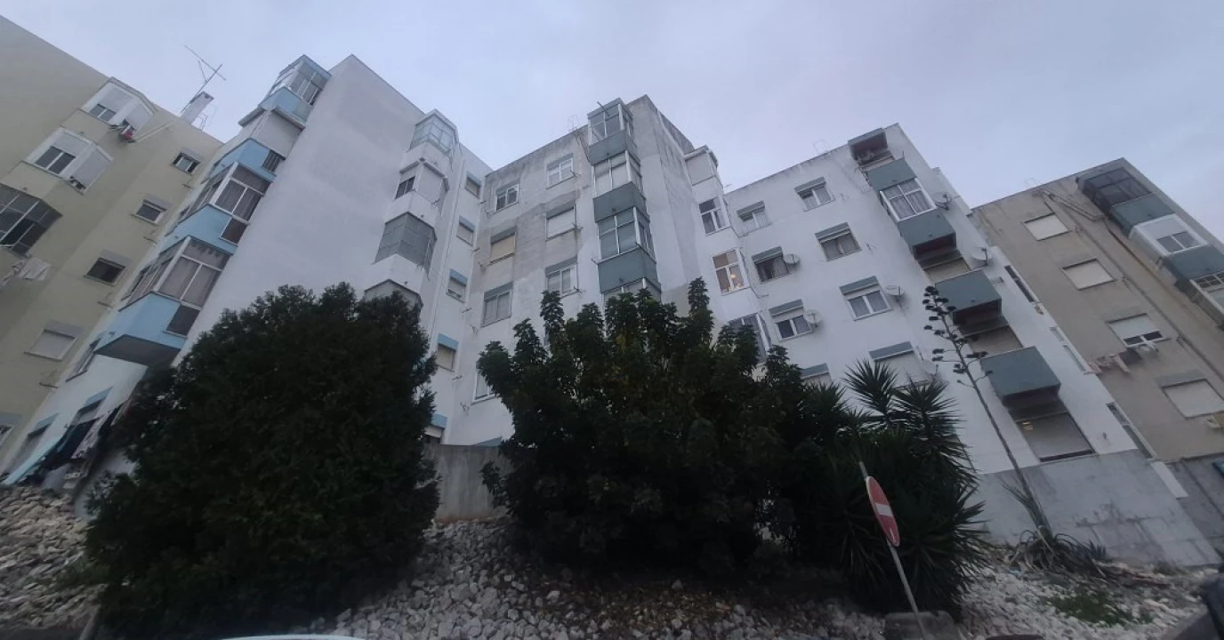 Apartamento para Venda em Póvoa de Santo Adrião e Olival Basto Foto 24