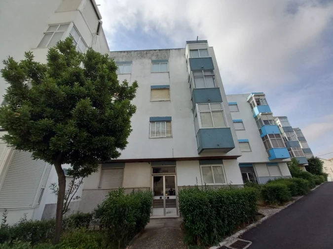 Apartamento para Venda em Póvoa de Santo Adrião e Olival Basto Foto 1