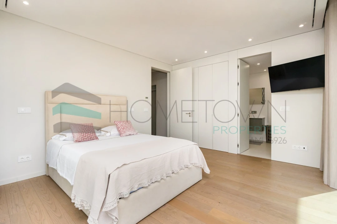 Moradia T3 para Venda em Quarteira Foto 9