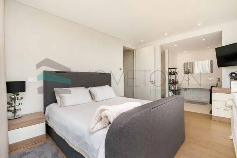 Moradia T3 para Venda em Quarteira Foto 13