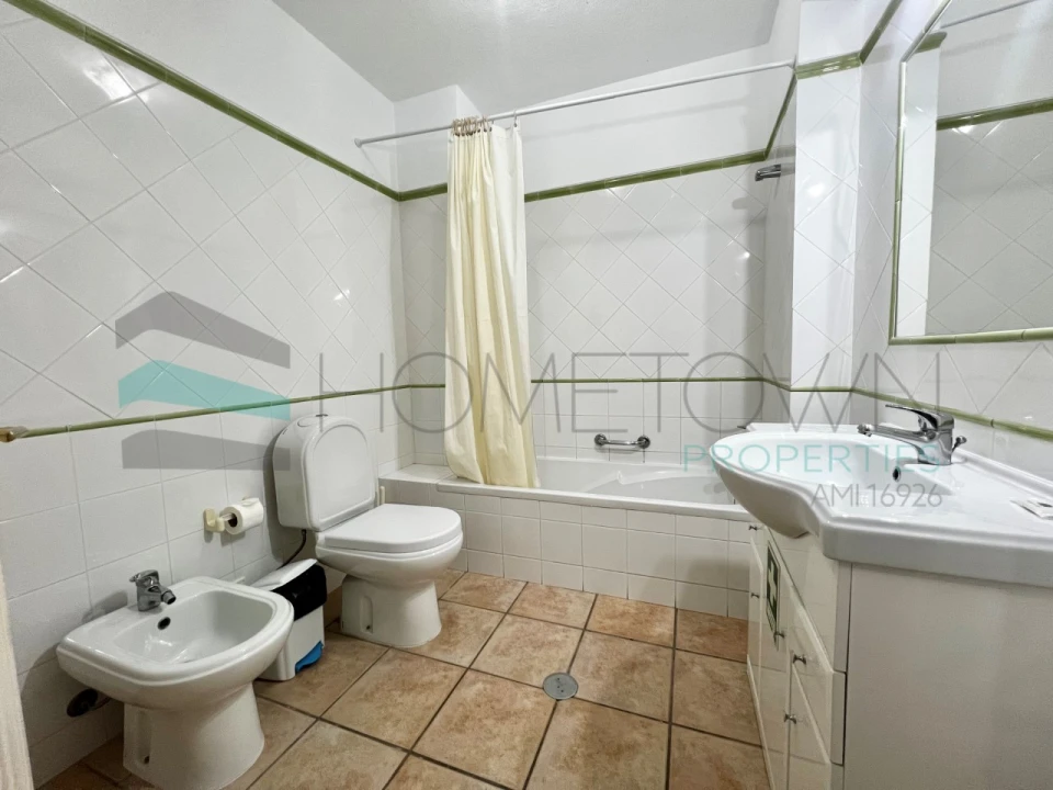 Apartamento T2 para Venda em Quarteira Foto 12