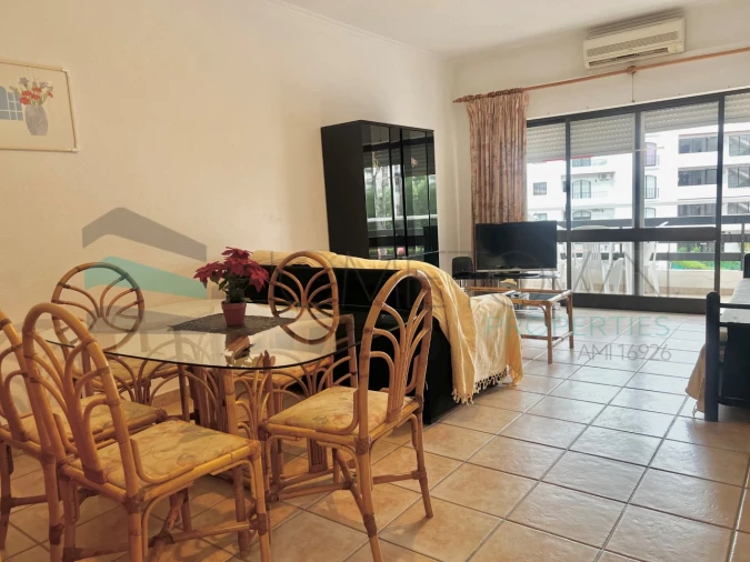 Apartamento T2 para Venda em Quarteira Foto 5