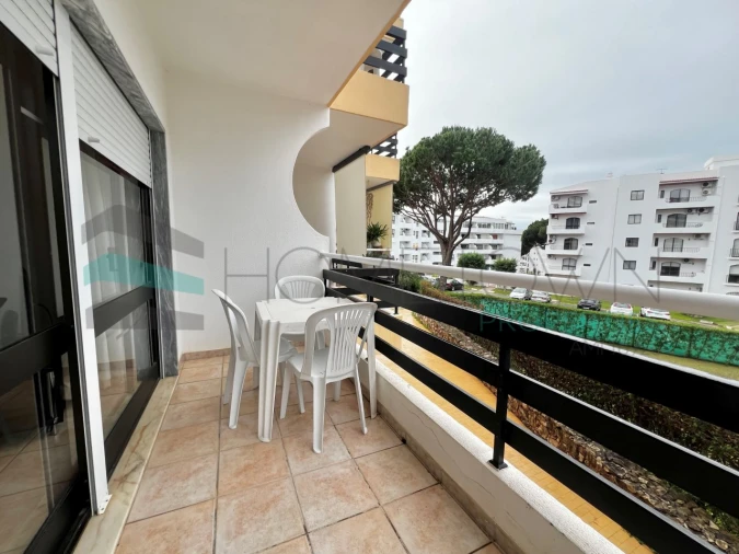 Apartamento T2 para Venda em Quarteira Foto 9