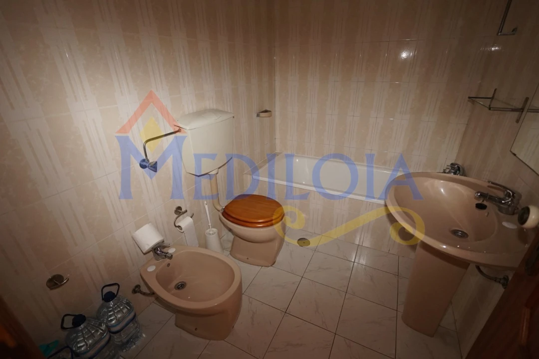 Apartamento para Venda em Vila Real de Santo Antonio Foto 3