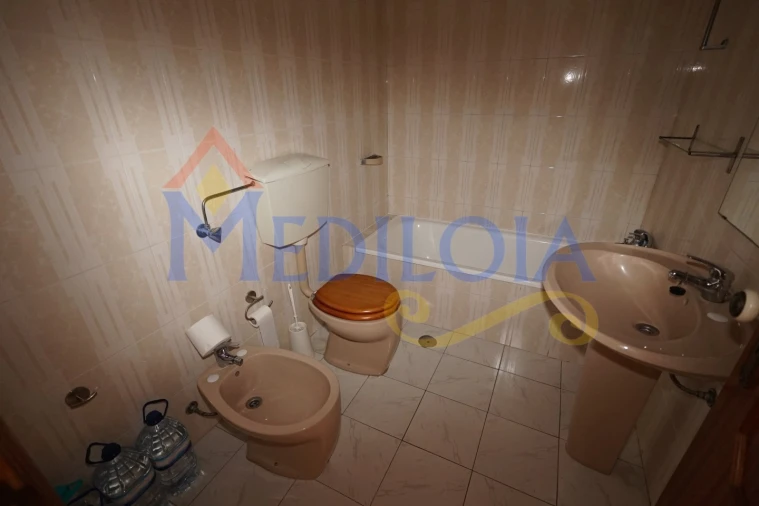 Apartamento para Venda em Vila Real de Santo Antonio Foto 3