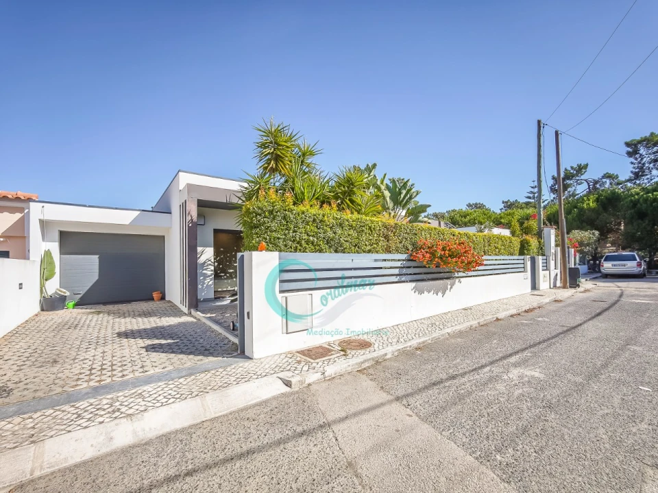 Moradia T3 para Venda em Charneca de Caparica e Sobreda Foto 16