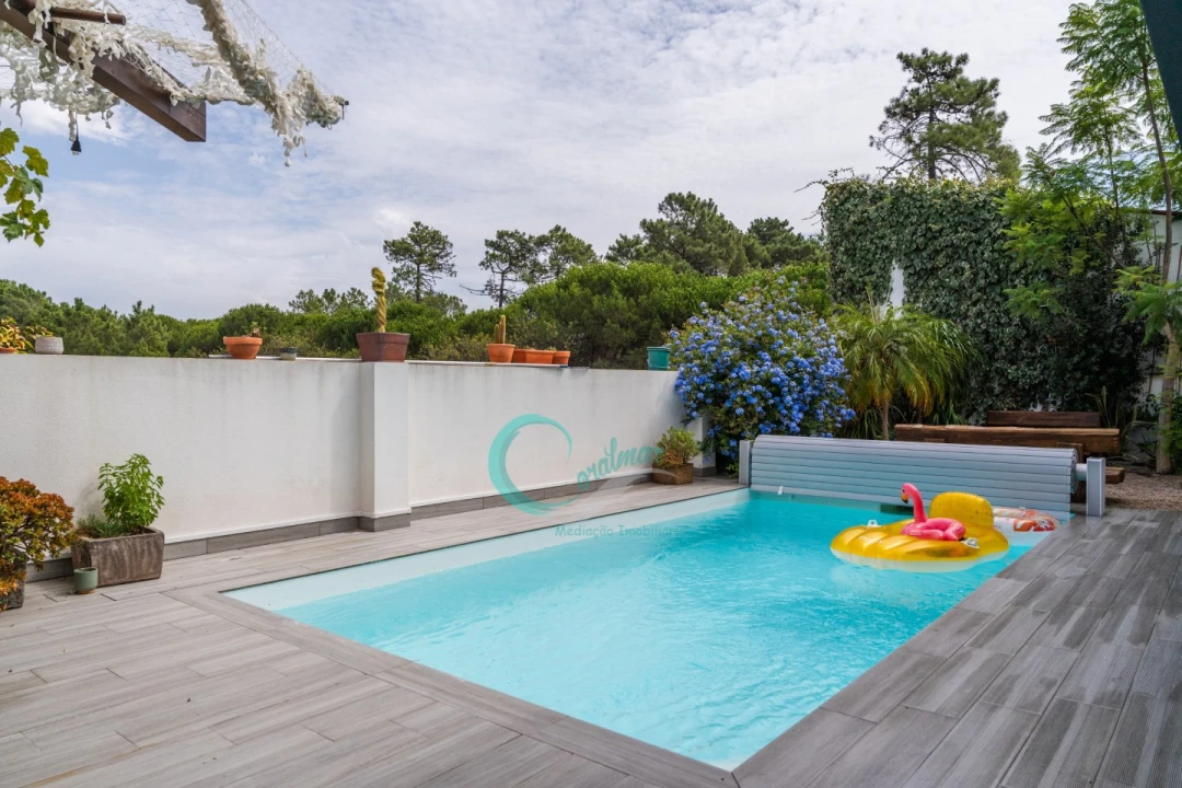 Moradia T3 para Venda em Charneca de Caparica e Sobreda Foto 30