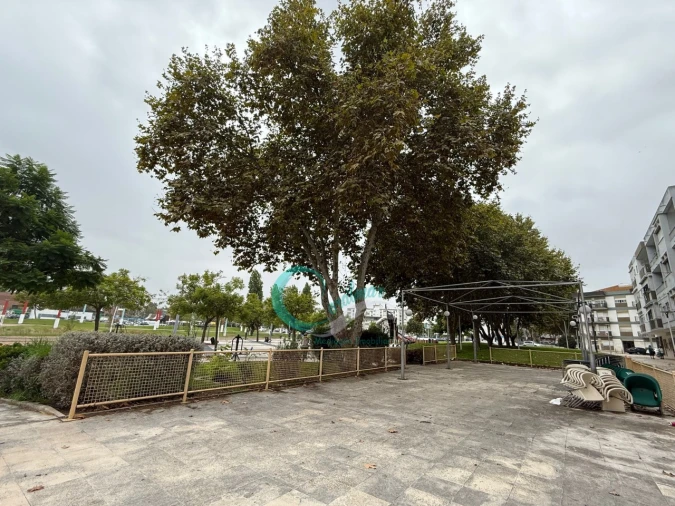 Apartamento T3 para Venda em Corroios Foto 15