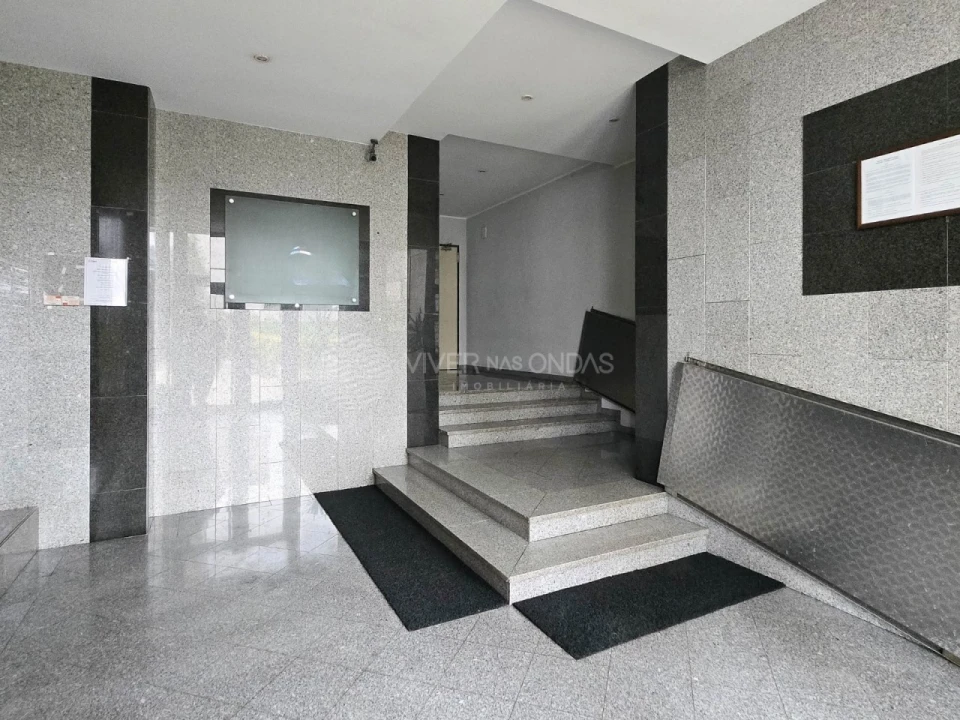 Apartamento T1 para Arrendamento em Mafamude e Vilar do Paraíso Foto 22