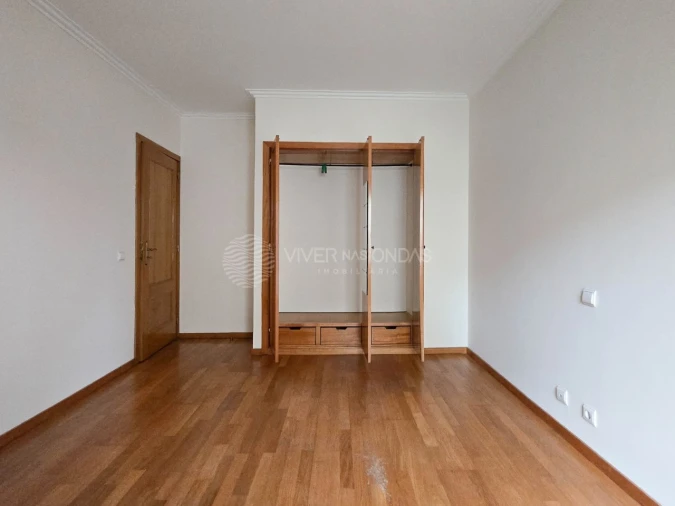Apartamento T1 para Arrendamento em Mafamude e Vilar do Paraíso Foto 18