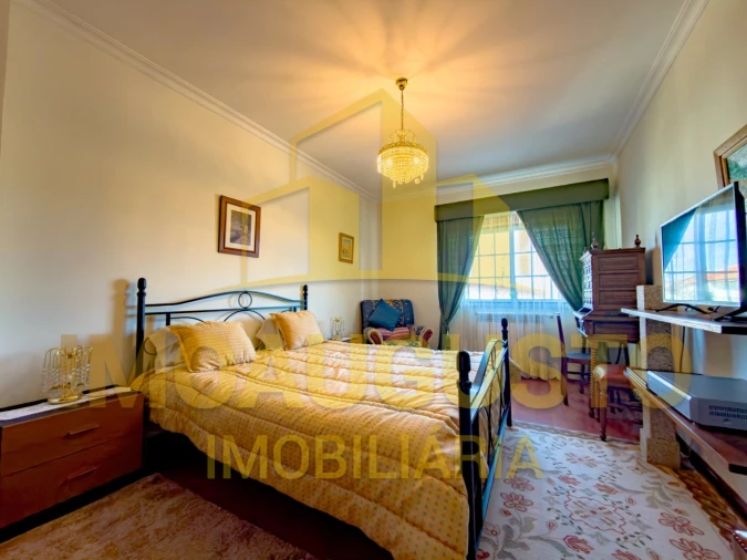 Moradia T4 para Venda em Guarda Foto 14