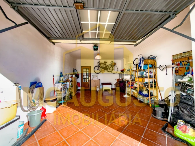 Moradia T4 para Venda em Guarda Foto 17