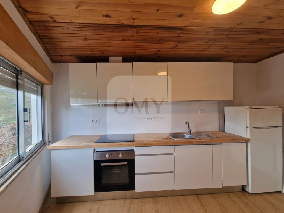 Apartamento T1 para Arrendamento em Vila Verde Foto 5